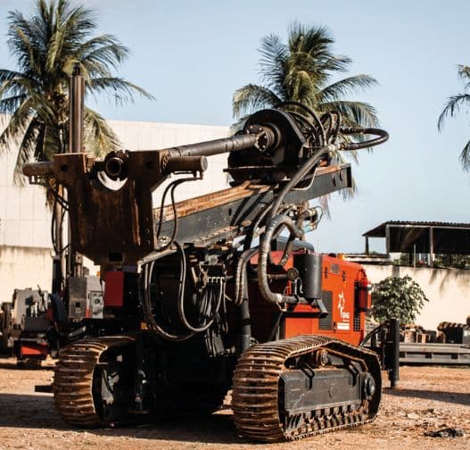 Pré-Drilling e Cravação de Incas