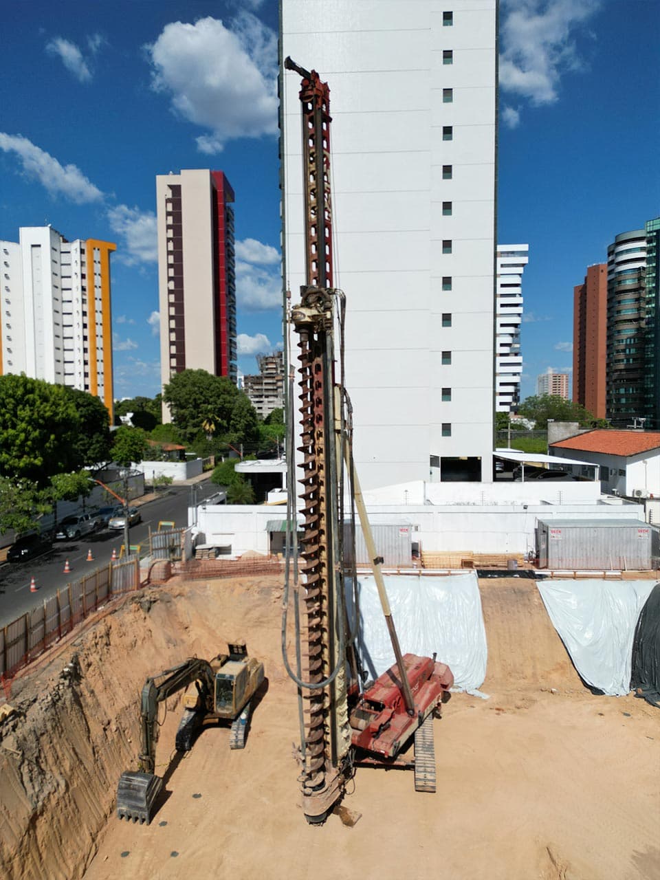 Obra da GNG: Studio v jockey obras