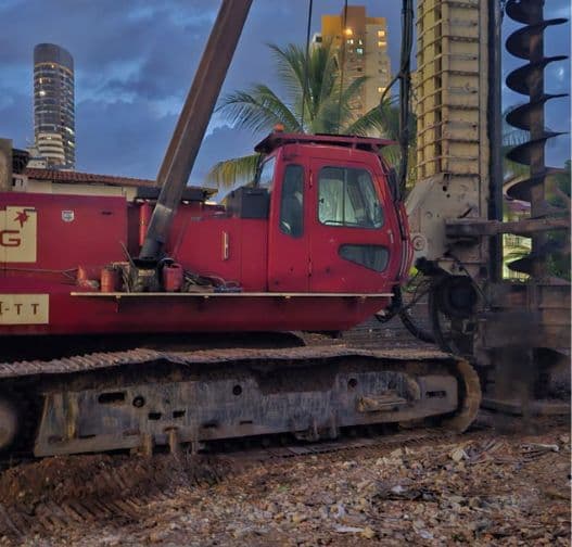 Obra da GNG: Torre lacqua para