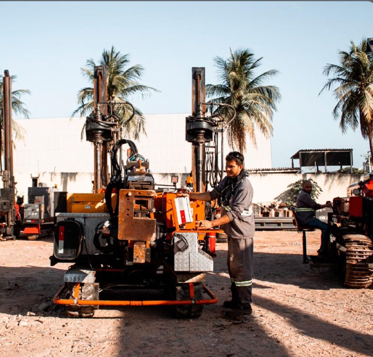 gaik-hre-400w-inca-piling-gng-special-foundations-equipment2