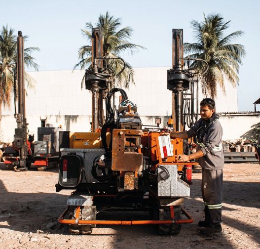 gng-equipment-special-foundations-driving-incas-gaik-hre-4000-w