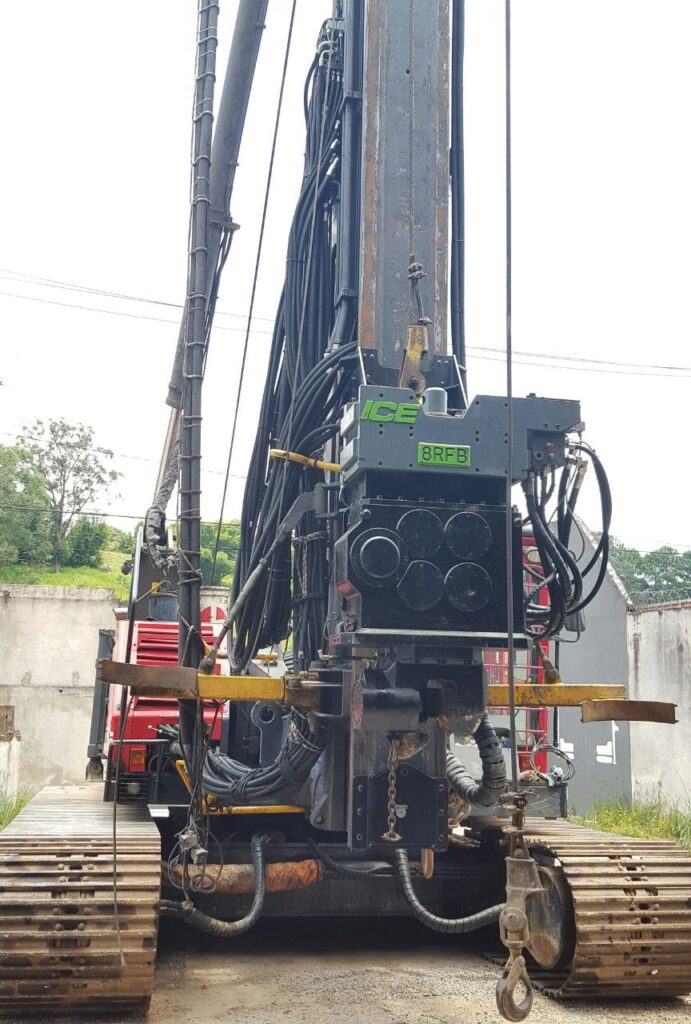 gng-special-foundations-equipment-ice-8rfb-vibratory-hammers (2)