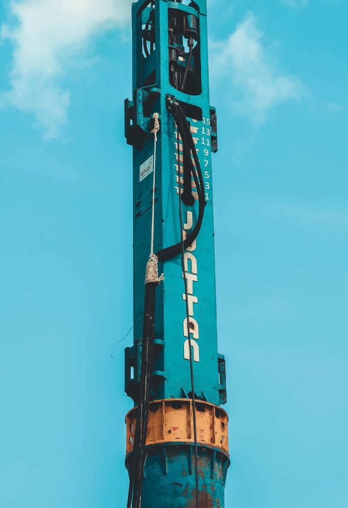 gng-equipment-hhk-7-9as-hanging-hydraulic-hammers (2)